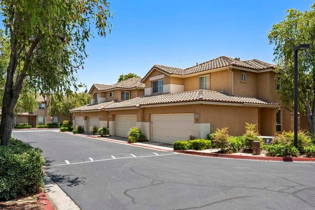 2224 Lago Ventana, Townhouse with 3 bedrooms, 3 bathrooms and 2 parking in Chula Vista CA | Image 36