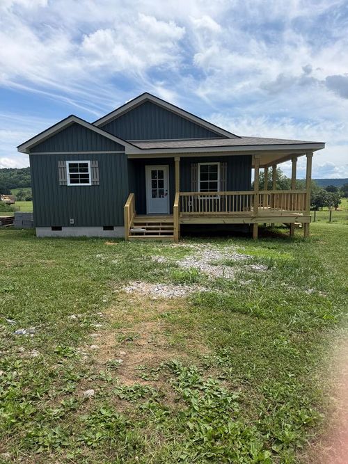 2065 Duck Pond Rd., Sparta, TN, 38583 | Card Image