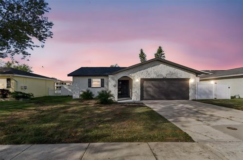 8324 Denise Dr, Seminole, FL, 33777 | Card Image