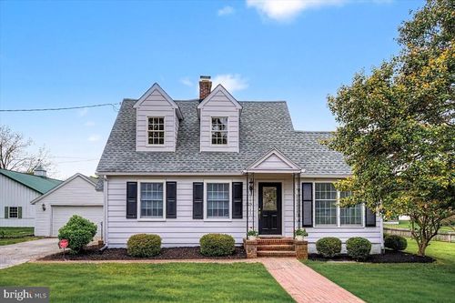 529 Clinton St, DELAWARE CITY, DE, 19706-7713 | Card Image