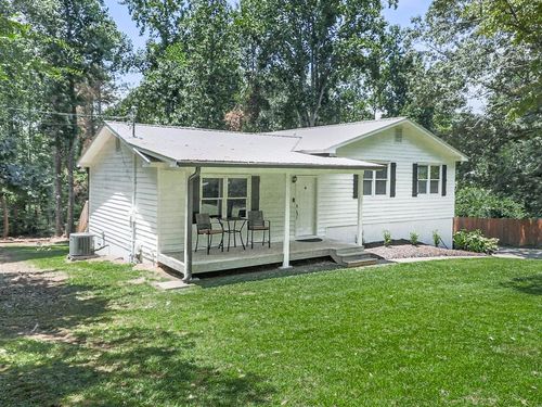 611 Smith Rd, Ball Ground, GA, 30107-2366 | Card Image