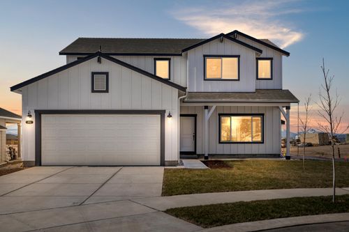 44-3487 Nw 12th St, Redmond, OR, 97756-2353 | Card Image