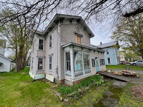 13 Summer St, Randolph, VT, 05060-1162 | Card Image