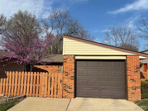 6 Parkridge, Belleville, IL, 62226-4765 | Card Image