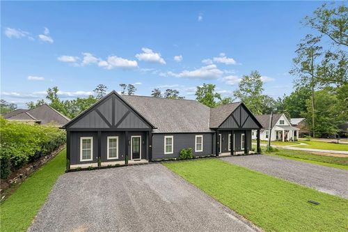 715 W 18th Ave, Covington, LA, 70433-2461 | Card Image