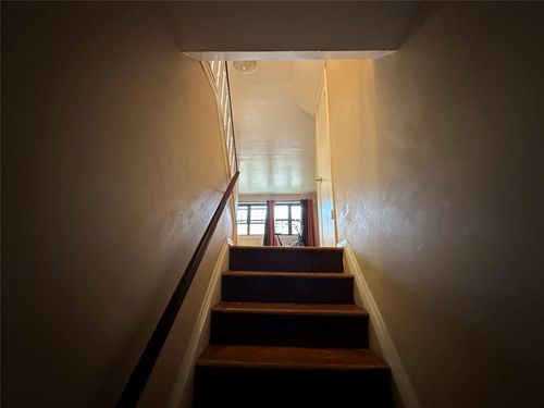 15618 80th St, Howard Beach, NY, 11414-2523 | Card Image