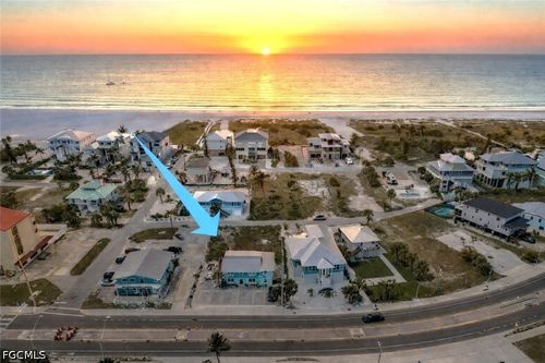 6081 Shelby Ln, FORT MYERS BEACH, FL, 33931-4321 | Card Image