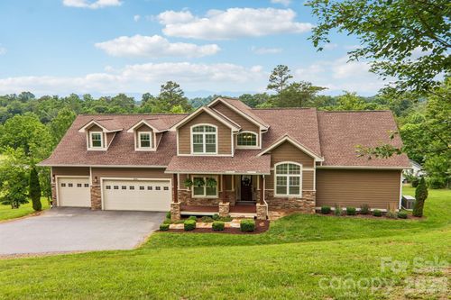 106 Saddle Ridge Dr, Alexander, NC, 28701-0106 | Card Image