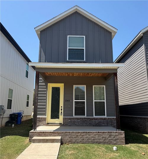 1-1365 S Duncan Avenue, Fayetteville, AR, 72701 | Card Image