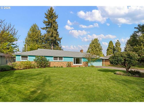 1666 Evergreen Dr, Eugene, OR, 97404-2311 | Card Image