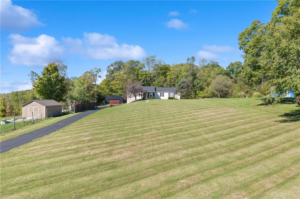 Beechgrove Rd, Wilmington, OH 45177