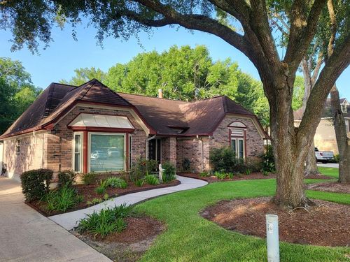 804 Balmoral Court, Friendswood, TX, 77546 | Card Image