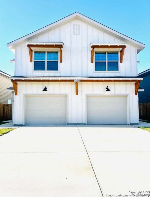 2527 Lynwood Bnd, San Antonio, TX, 78245-4210 | Card Image