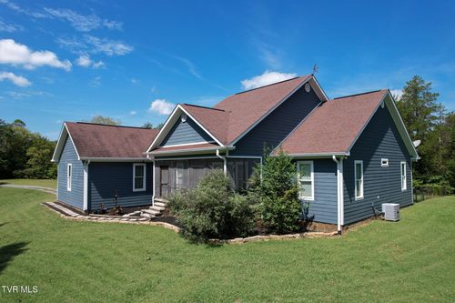429 Beech Grove Rd, Bulls Gap, TN, 37711-3708 | Card Image