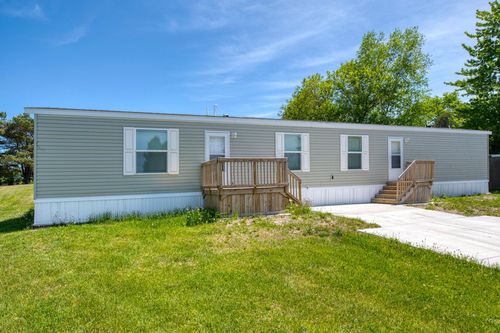 371 Woodland Heights Ter, Rhinelander, WI, 54501-3643 | Card Image