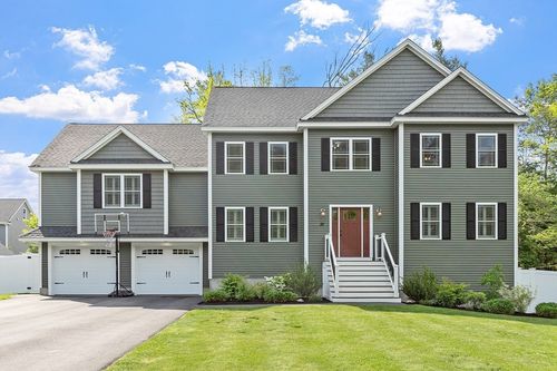 32 Gilman Rd, North Billerica, MA, 01862-3058 | Card Image