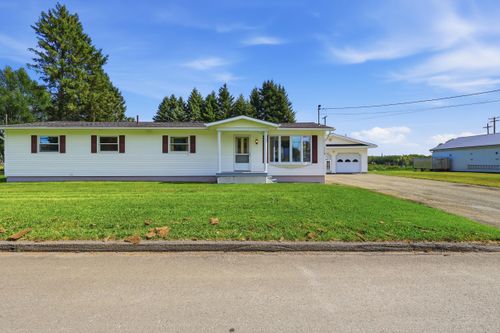 110 Cleveland Ave, Van Buren, ME, 04785-2203 | Card Image