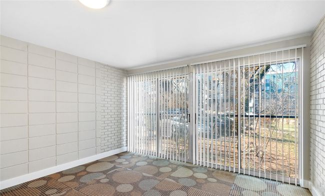 12 S Hill Ave, Condo with 2 bedrooms, 1 bathrooms and null parking in Fayetteville AR | Image 17