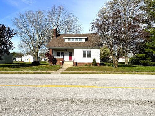 109 S Broadway, Hoffman, IL, 62250-1036 | Card Image