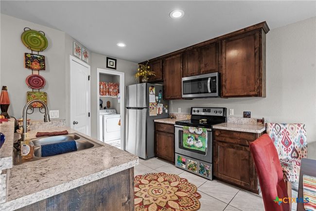 Kitchen | Image 14