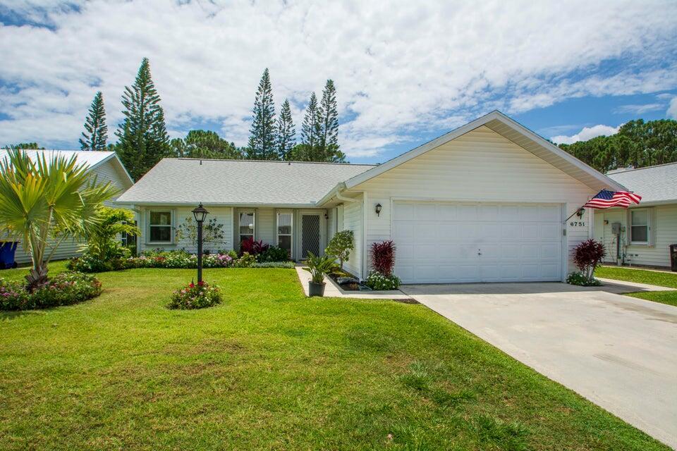 Lillian Ct, Stuart, FL 34997