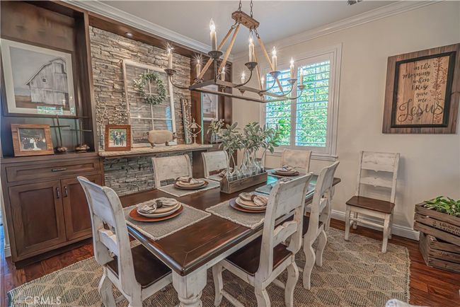 22348 Driftwood Ct, House other with 5 bedrooms, 5 bathrooms and 2 parking in Santa Clarita CA | Image 10