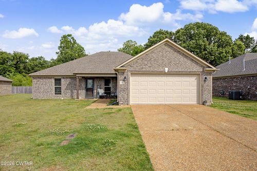 36 Jackson Creek Drive, Jackson, TN, 38305 | Card Image