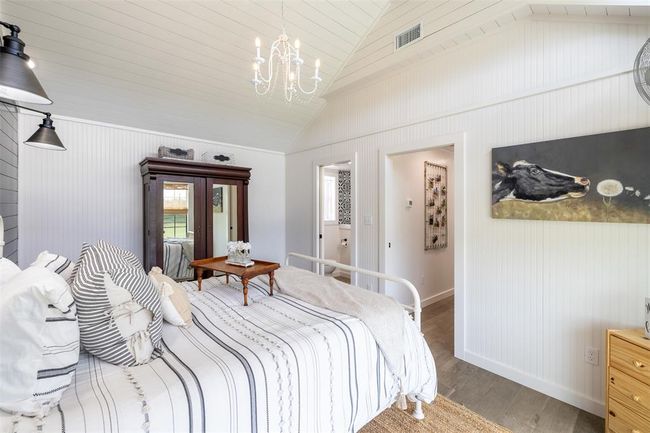 Primary Bedroom in the 800 SF Home | Image 13