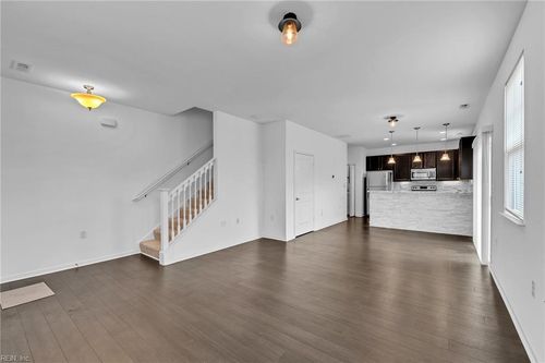 1633 Brimington Ln, Virginia Beach, VA, 23456-1657 | Card Image