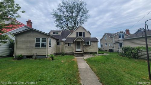 5109 Pointe Tremble Rd, Algonac, MI, 48001-4364 | Card Image