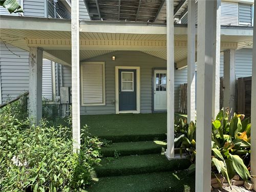 apt-e-221 Commerce St, Portland, TX, 78374-1522 | Card Image