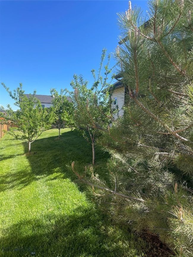 4221 Broken Spur Dr, House other with 4 bedrooms, 3 bathrooms and null parking in Bozeman MT | Image 38