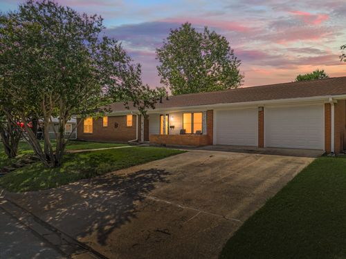 2610 Powell Dr, Gatesville, TX, 76528-1937 | Card Image