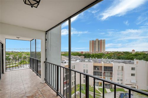 apt-714-9682 Fontainebleau Blvd, Miami, FL, 33172-4120 | Card Image