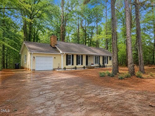 11413 Norwood Rd, Raleigh, NC, 27613-6048 | Card Image