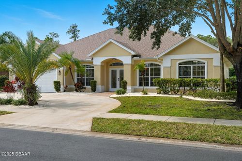 w-8 Lakeside Pl W, PALM COAST, FL, 32137-3414 | Card Image