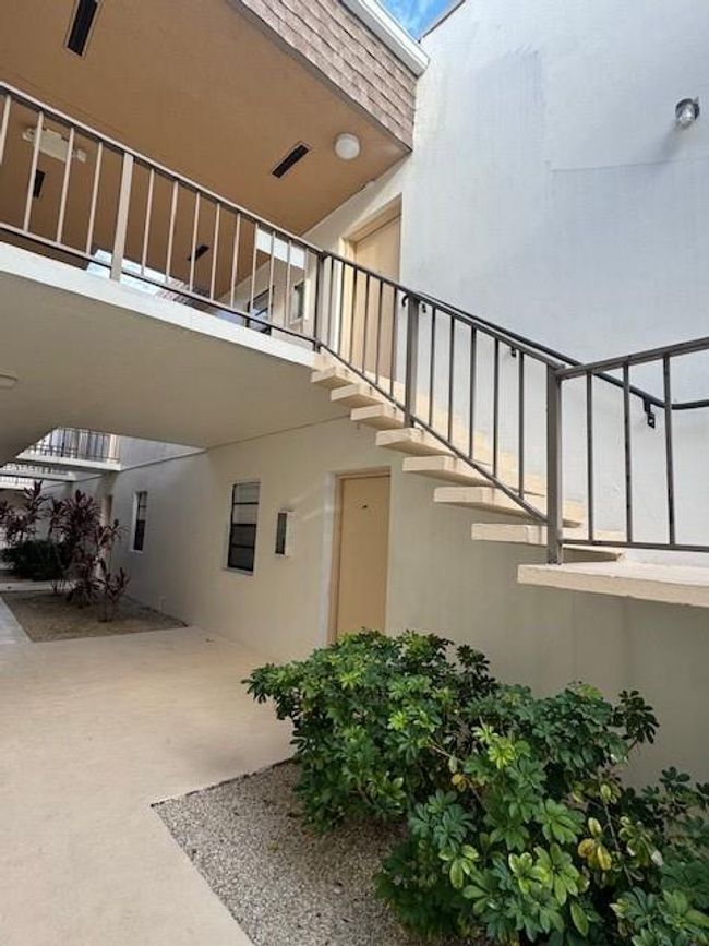 APT-114 - 8277 Sw 128 Th St, Condo with 3 bedrooms, 2 bathrooms and null parking in Pinecrest FL | Image 10