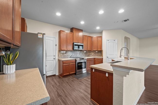 220 Hinge Gate, House other with 3 bedrooms, 2 bathrooms and null parking in Cibolo TX | Image 14
