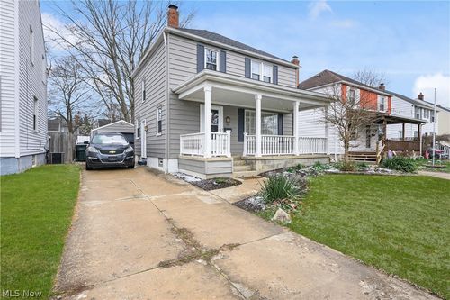 253 Pierce Ave, Cuyahoga Falls, OH, 44221-2140 | Card Image