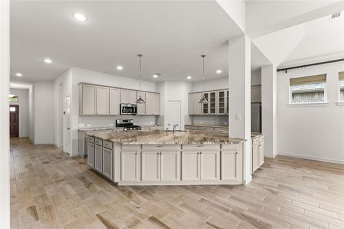 139 Trillium Park Loop, Conroe, TX, 77304-5097 | Card Image