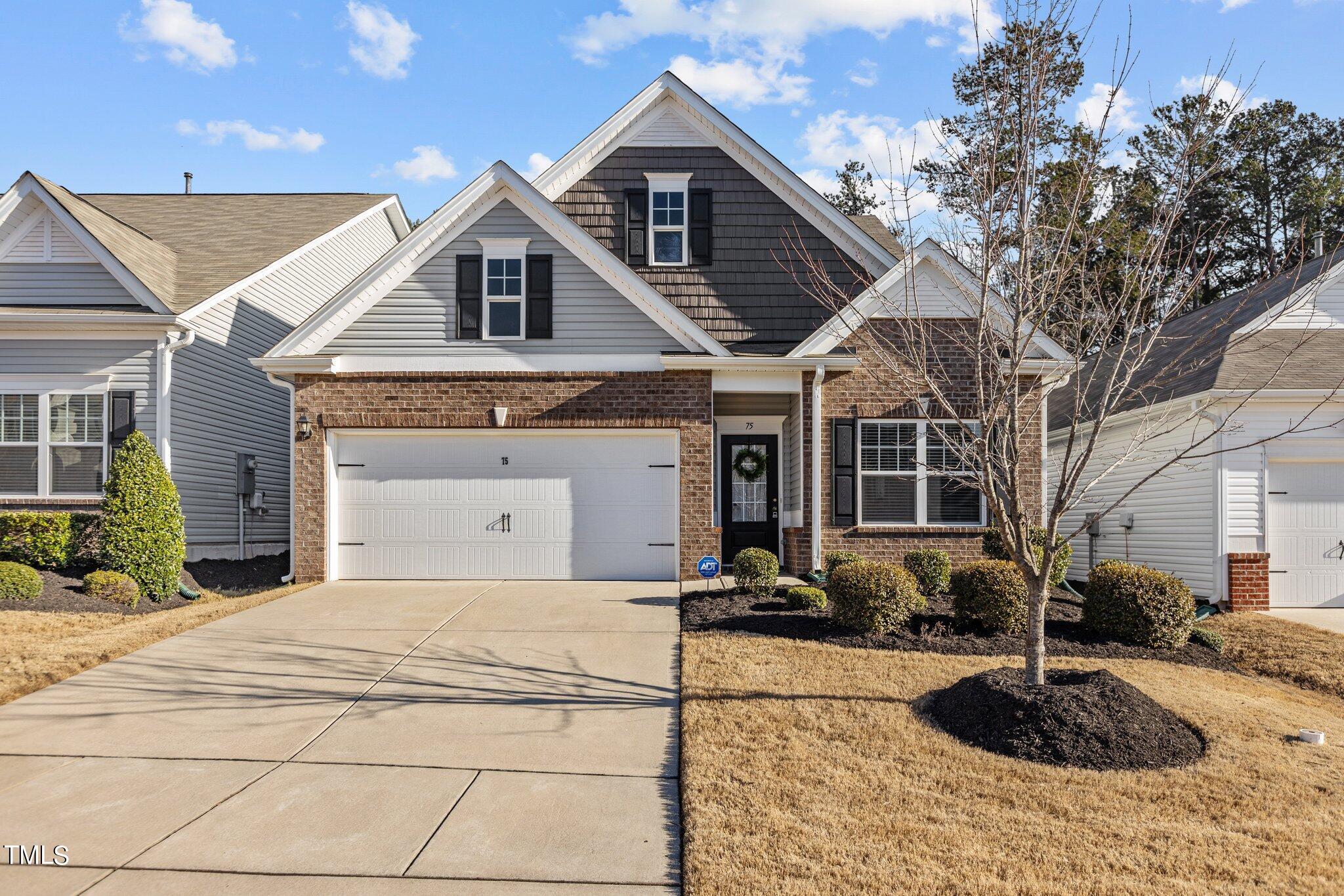 Wrenwood Dr, Clayton, NC 27527