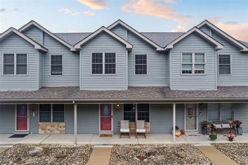 303 Wineberry Ridge Ct, Irwin, PA, 15642-4821 | Card Image