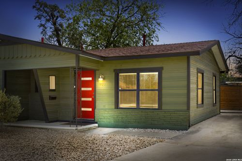 926 Lamar St, San Antonio, TX, 78202-1229 | Card Image