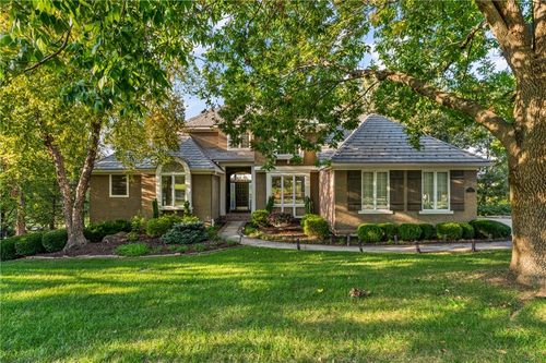 3608 W 153rd St, Leawood, KS, 66224-3694 | Card Image