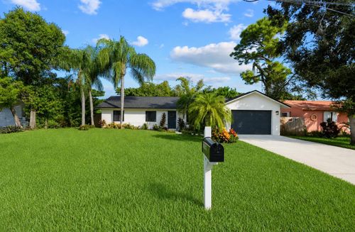 2749 Park Dr, LAKE WORTH, FL, 33462-3857 | Card Image