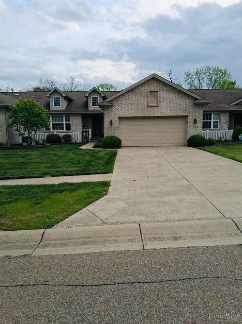 2224 Castle Pines Ct, Hamilton, OH, 45013-7005 | Card Image
