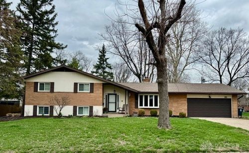 85 Poinciana Dr, Dayton, OH, 45459-4403 | Card Image