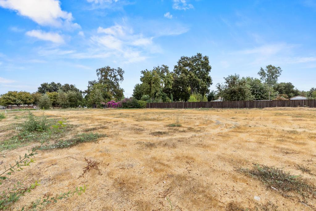 Land in Knights Landing 3