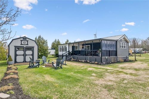 83-930 Lakeshore Road, Norfolk County, ON, N0J1T0 | Card Image