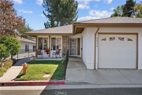26734 Winsome Cir, Newhall, CA, 91321 | Card Image